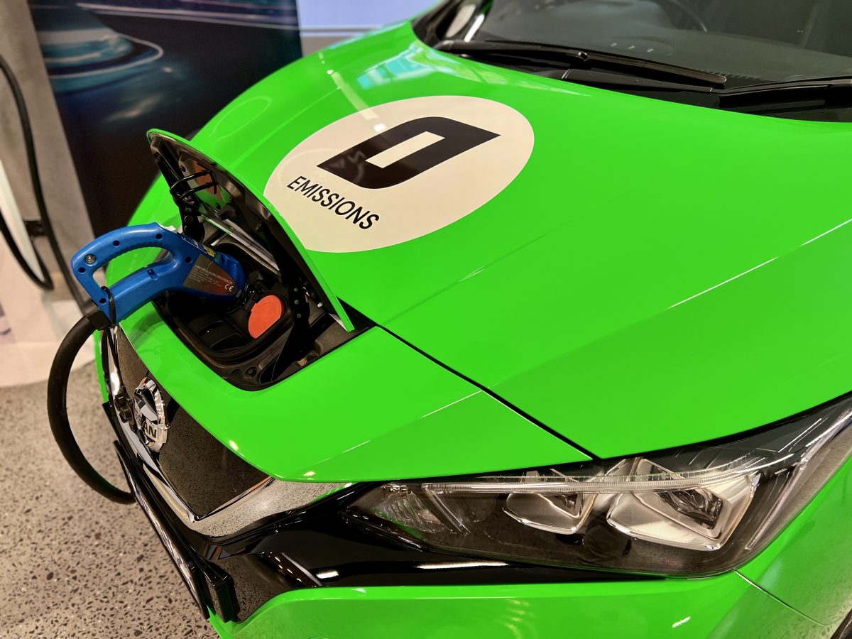 Electric vehicle charging V2G