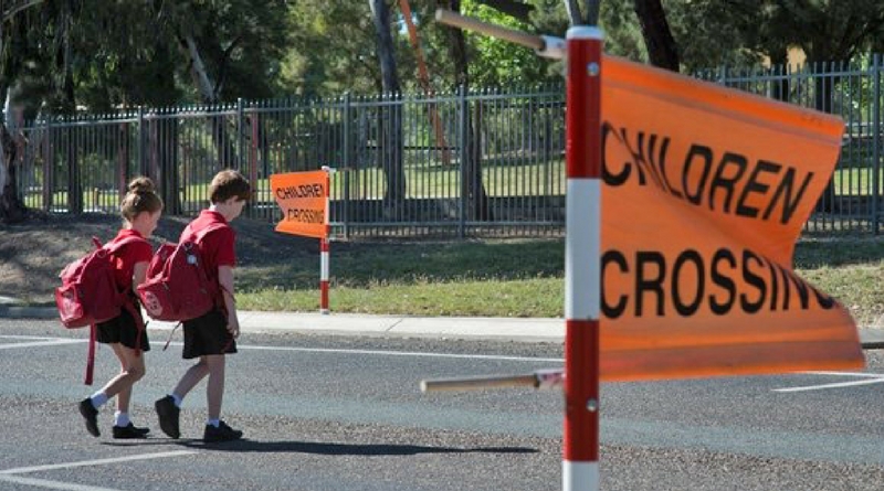 School crossing supervisors to increase safety for students