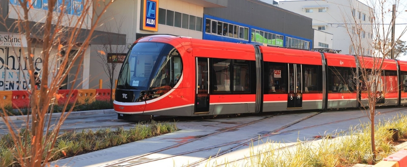 Closures on Federal Highway and Northbourne Avenue for Light Rail Works