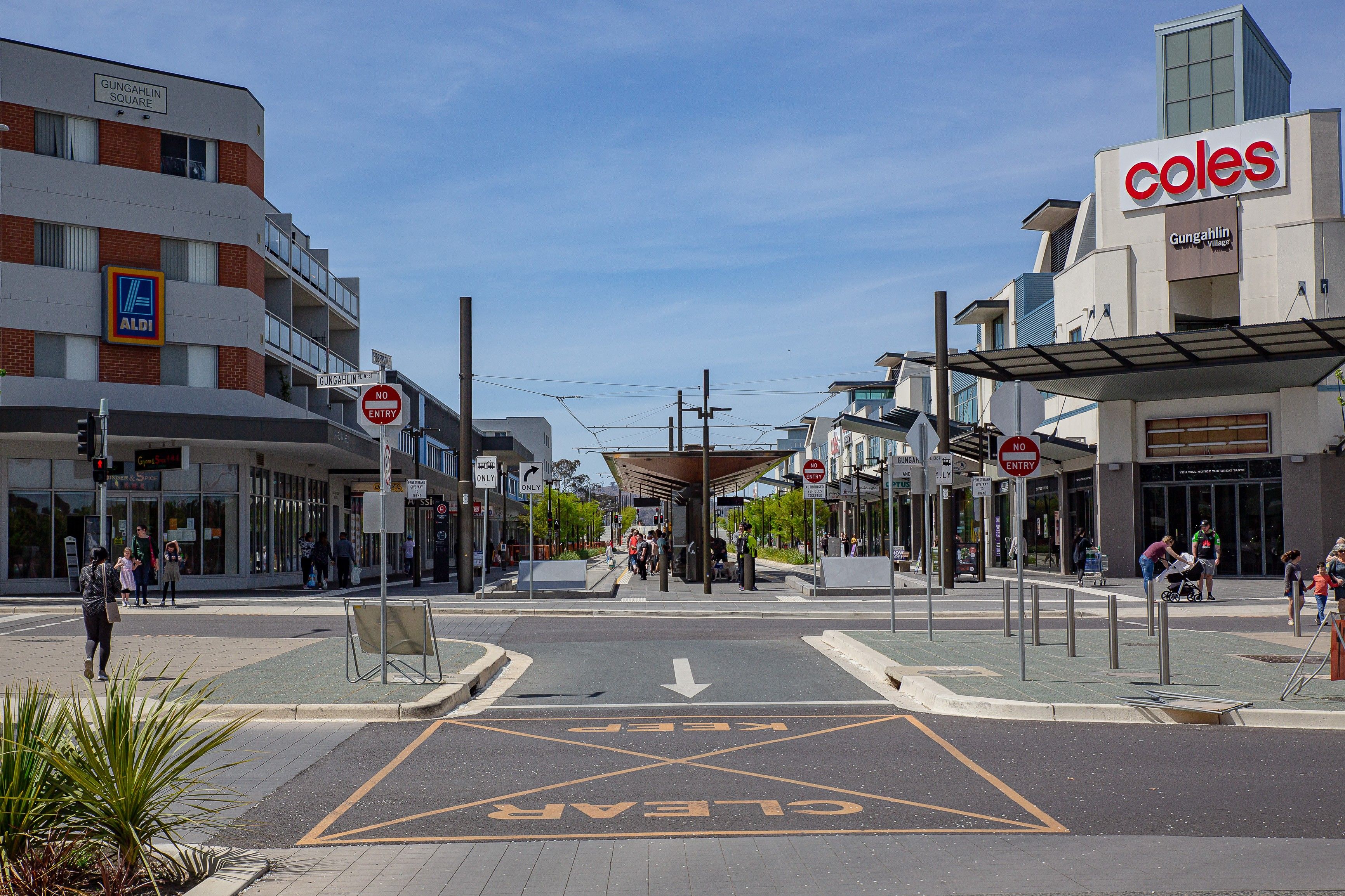 Pay-by-plate parking to end light rail freeloading at Gungahlin Village
