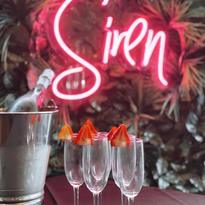 Siren Bar and Restaurant