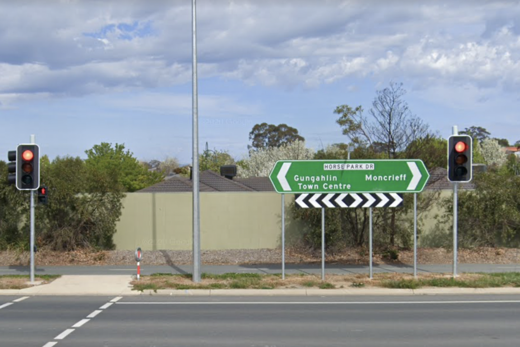 'Unbearable' noise drives Gungahlin residents inside or away from the area: Opposition