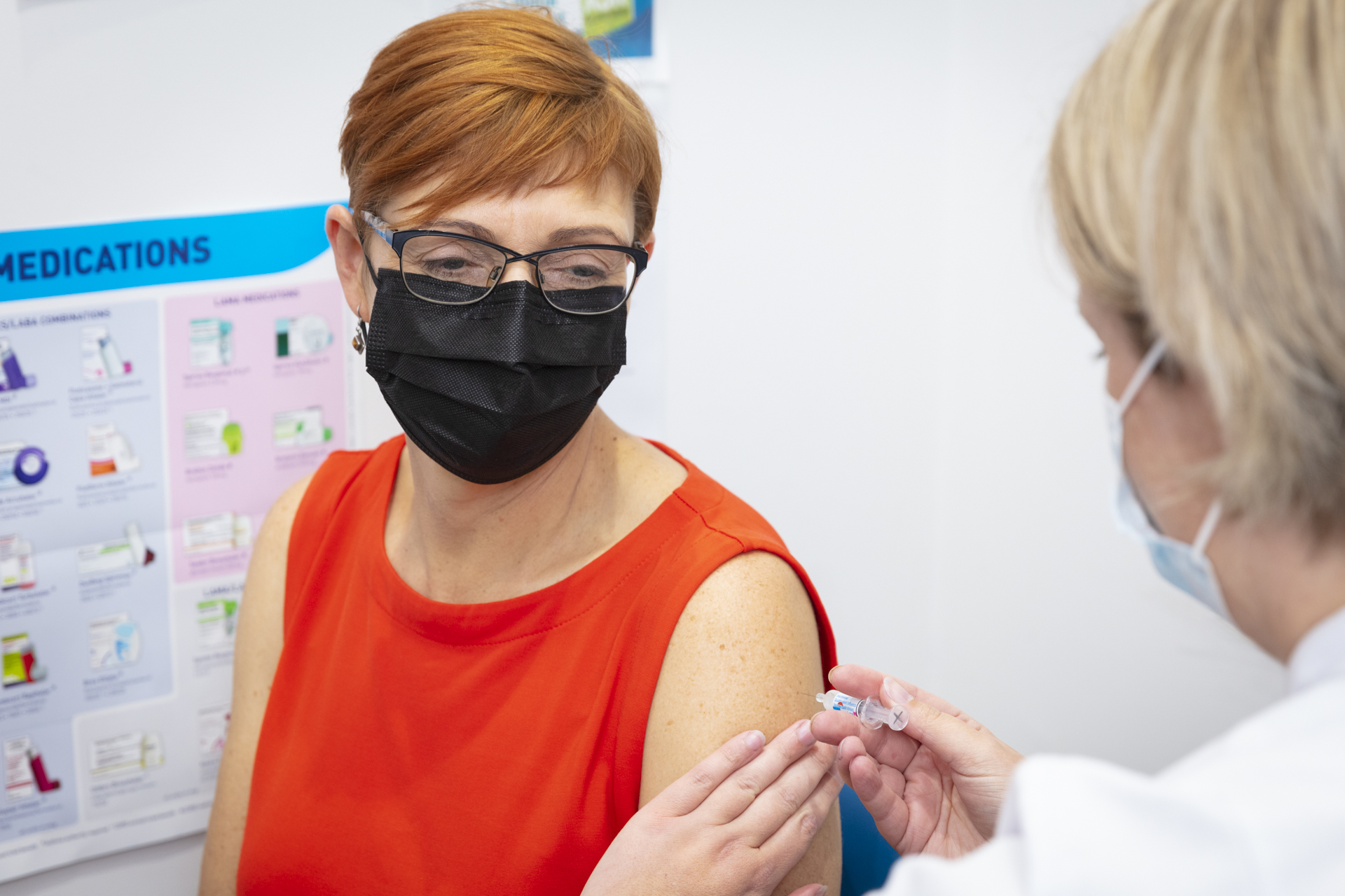 Free flu jabs for Canberra's concession card-holders from today