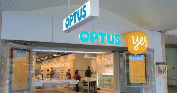 UPDATED: Optus services gradually being restored after nationwide outage